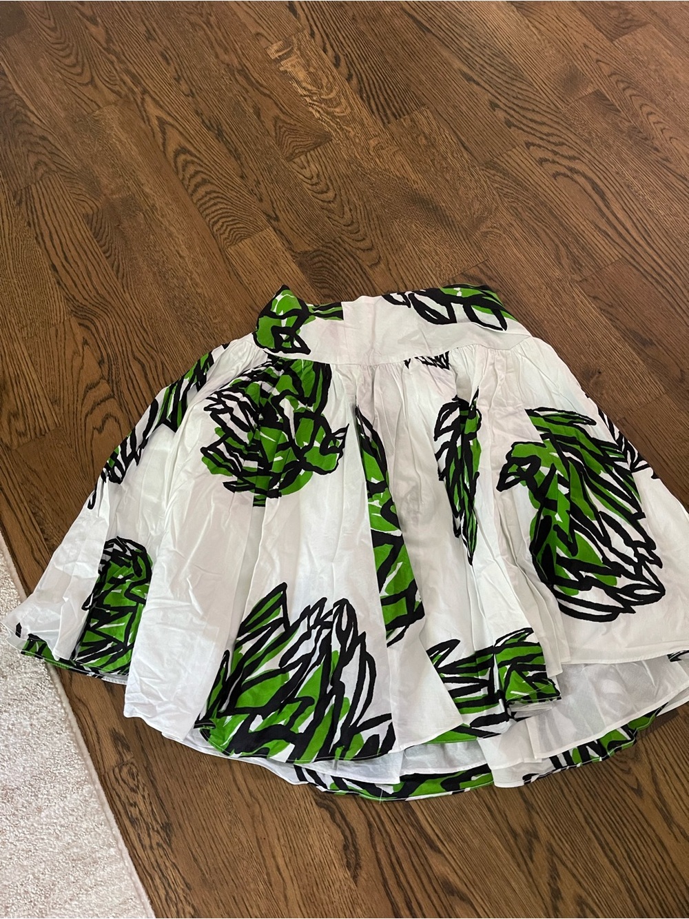 DVF skirt size 4